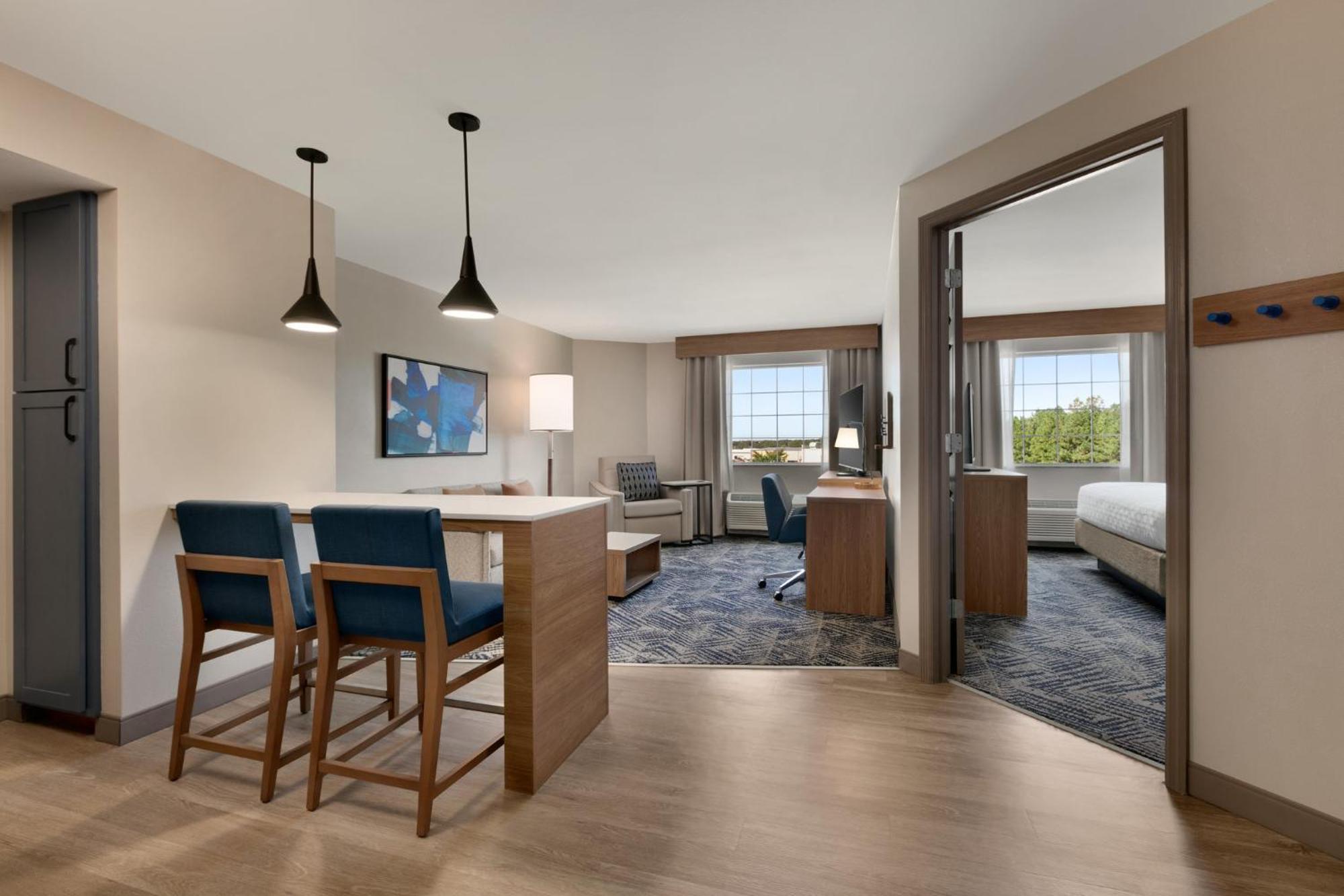 Candlewood Suites Kansas City Northeast By Ihg Exterior photo