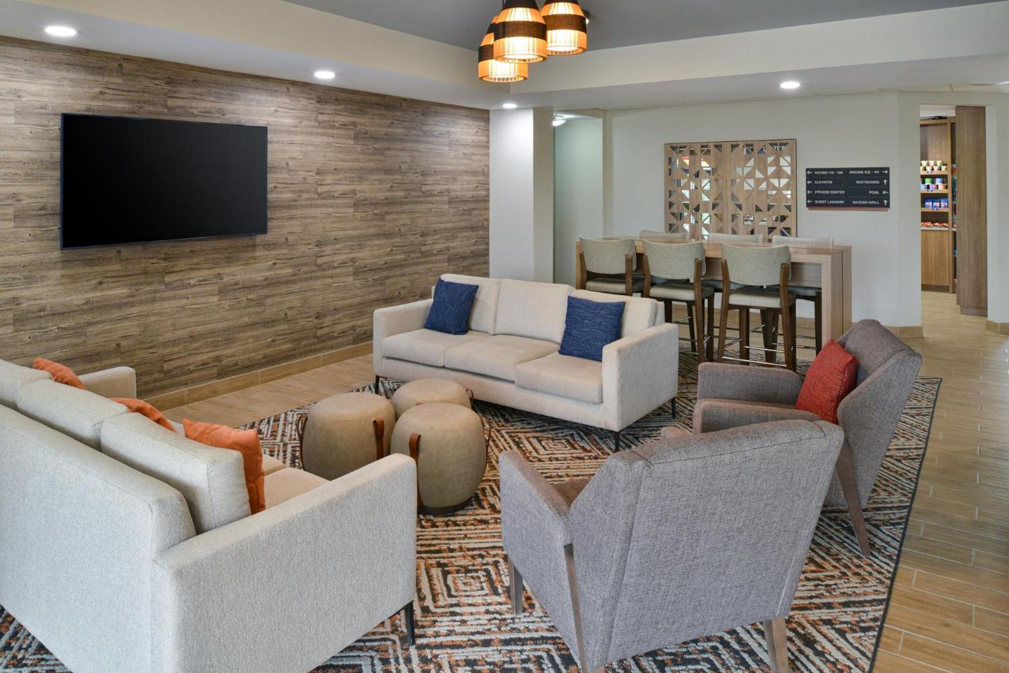 Candlewood Suites Kansas City Northeast By Ihg Exterior photo