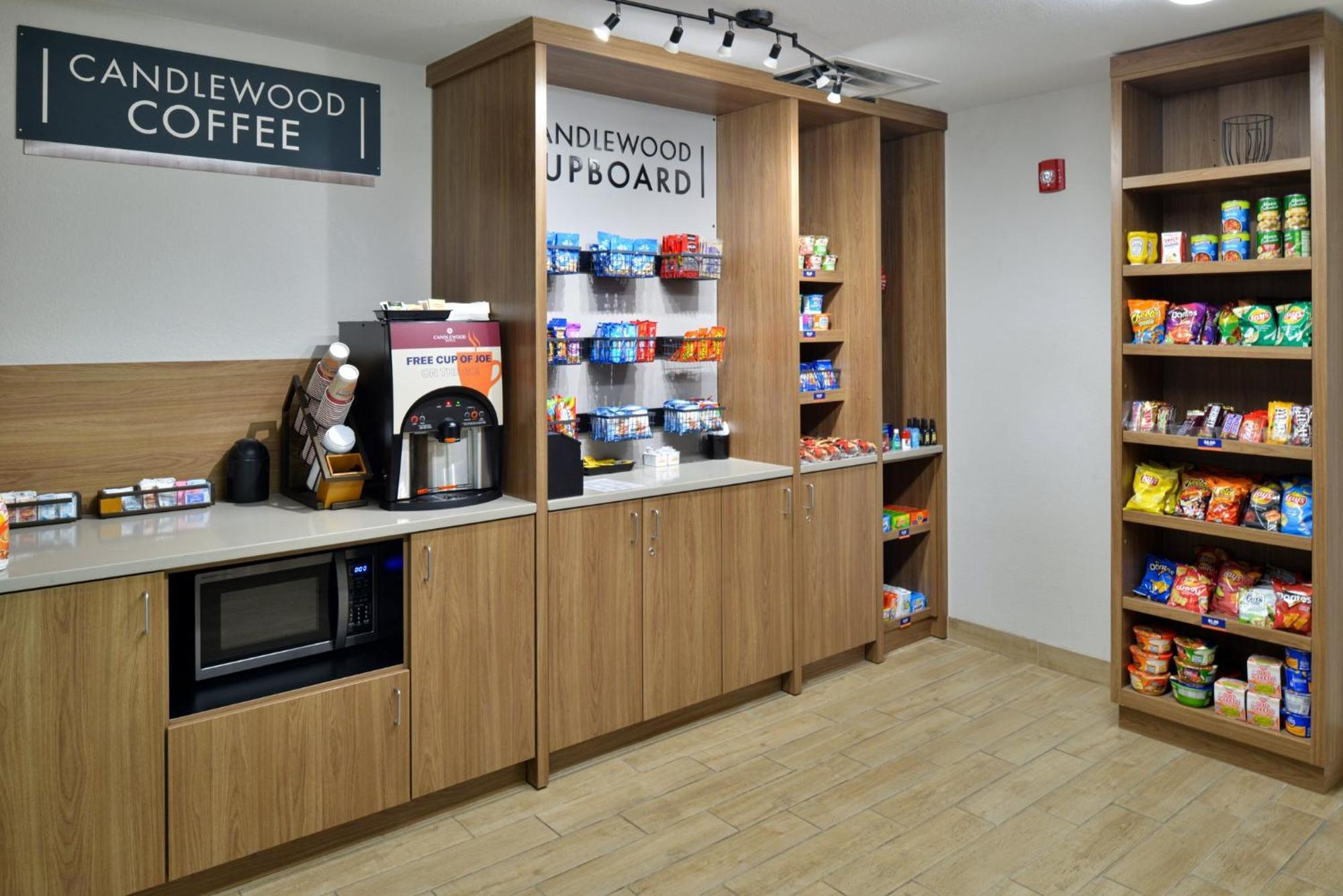 Candlewood Suites Kansas City Northeast By Ihg Exterior photo